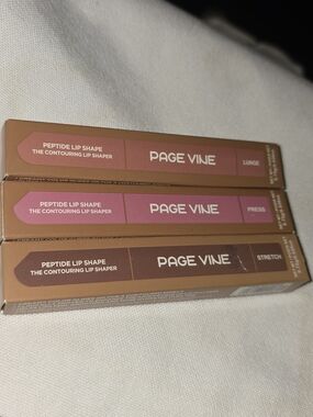 Page vine Peptide Lip Shape Lip Contouring Trio - Pink, Mauve, Brown